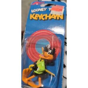 Vintage Looney Tunes Keychain Donald Duck 1989